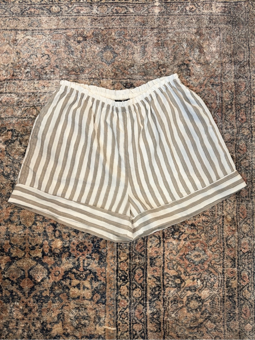Vici Cream & Tan Striped Elastic-Waist Shorts